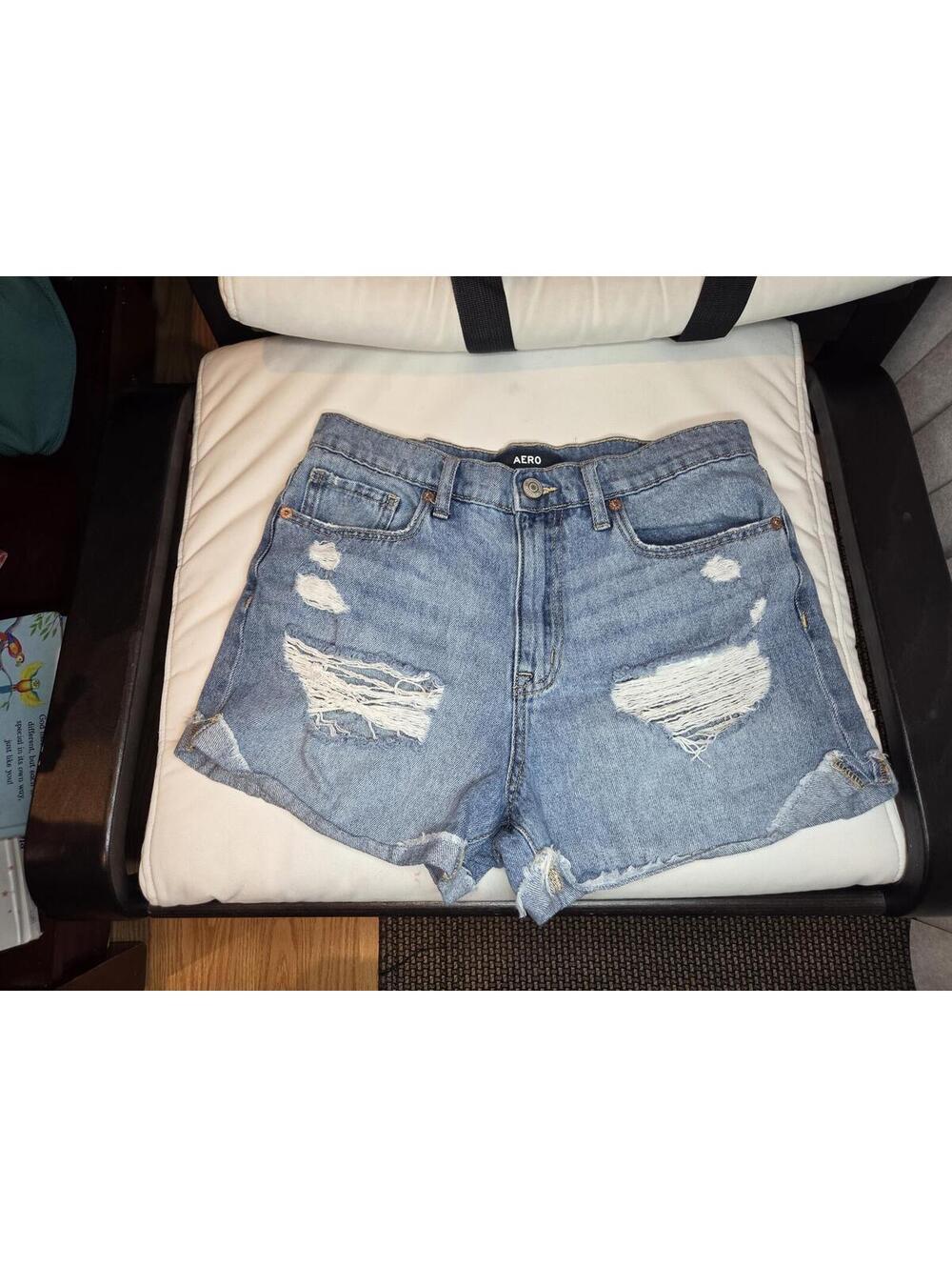 AERO mom shorts- Distressed Denim Cutoff Shorts Size 8